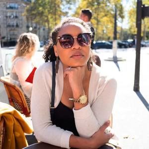 Meet your Posher, Candace